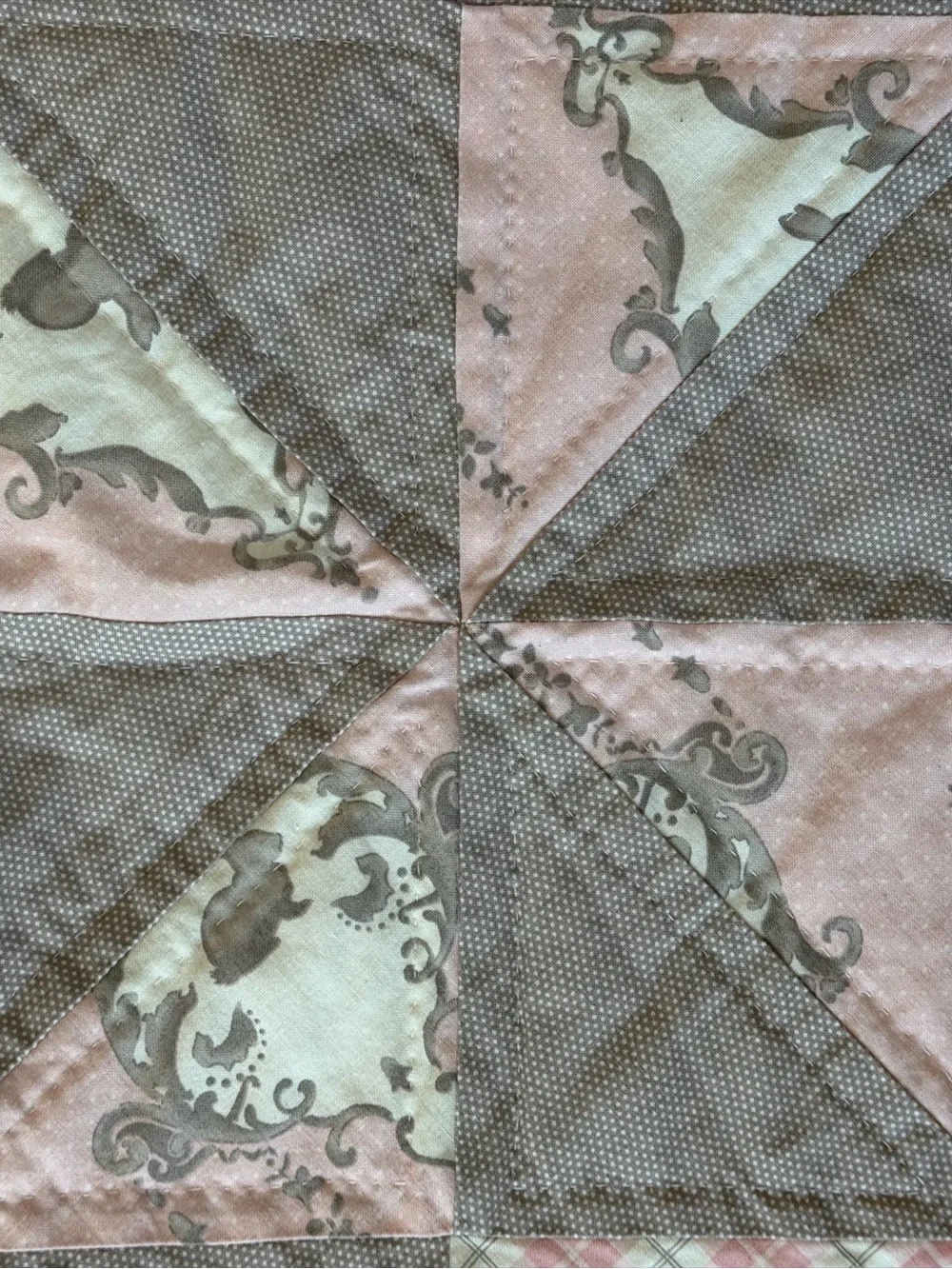 Handmade‎ Baby E is for Elephant Quilt or play blanket 50x39 Pink & Gray